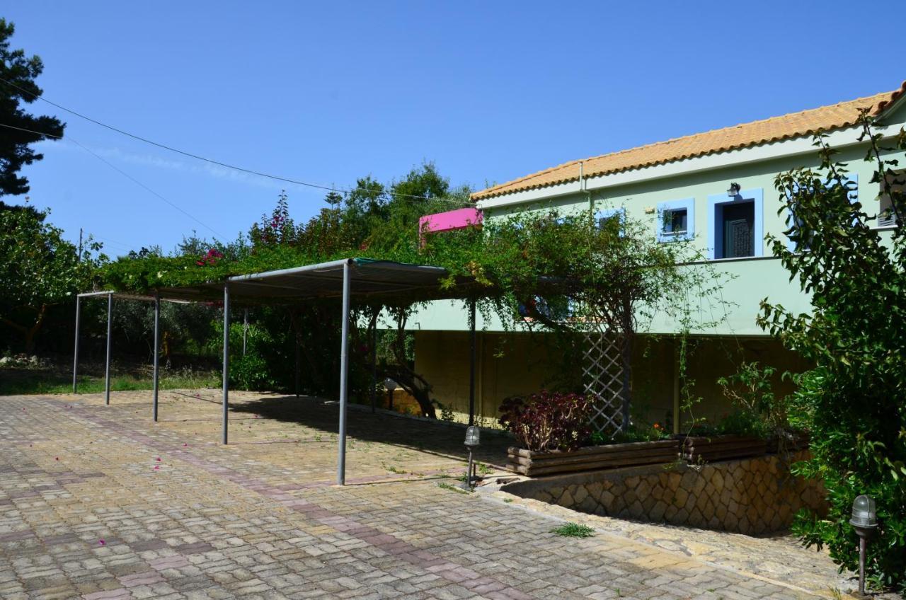 Aparthotel Mirovigli Lépedha Exterior foto